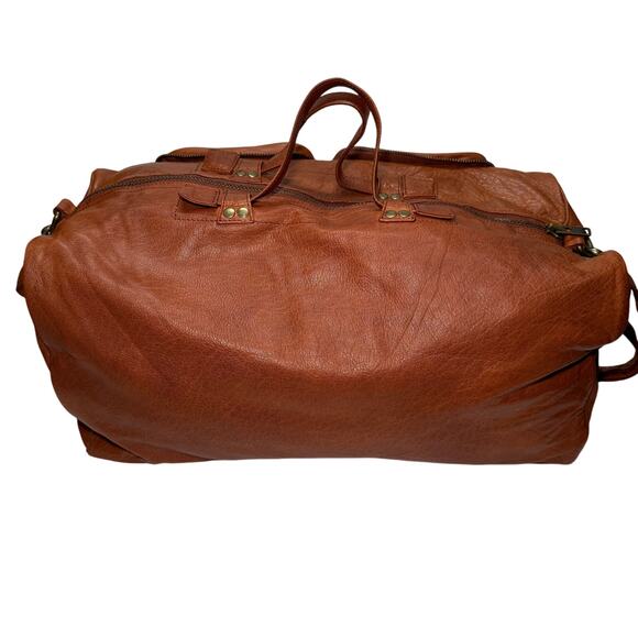 Free People Cognac Leather Duffle Bag Weekender Boho Rustic Travel Overnight - Picture 2 of 9